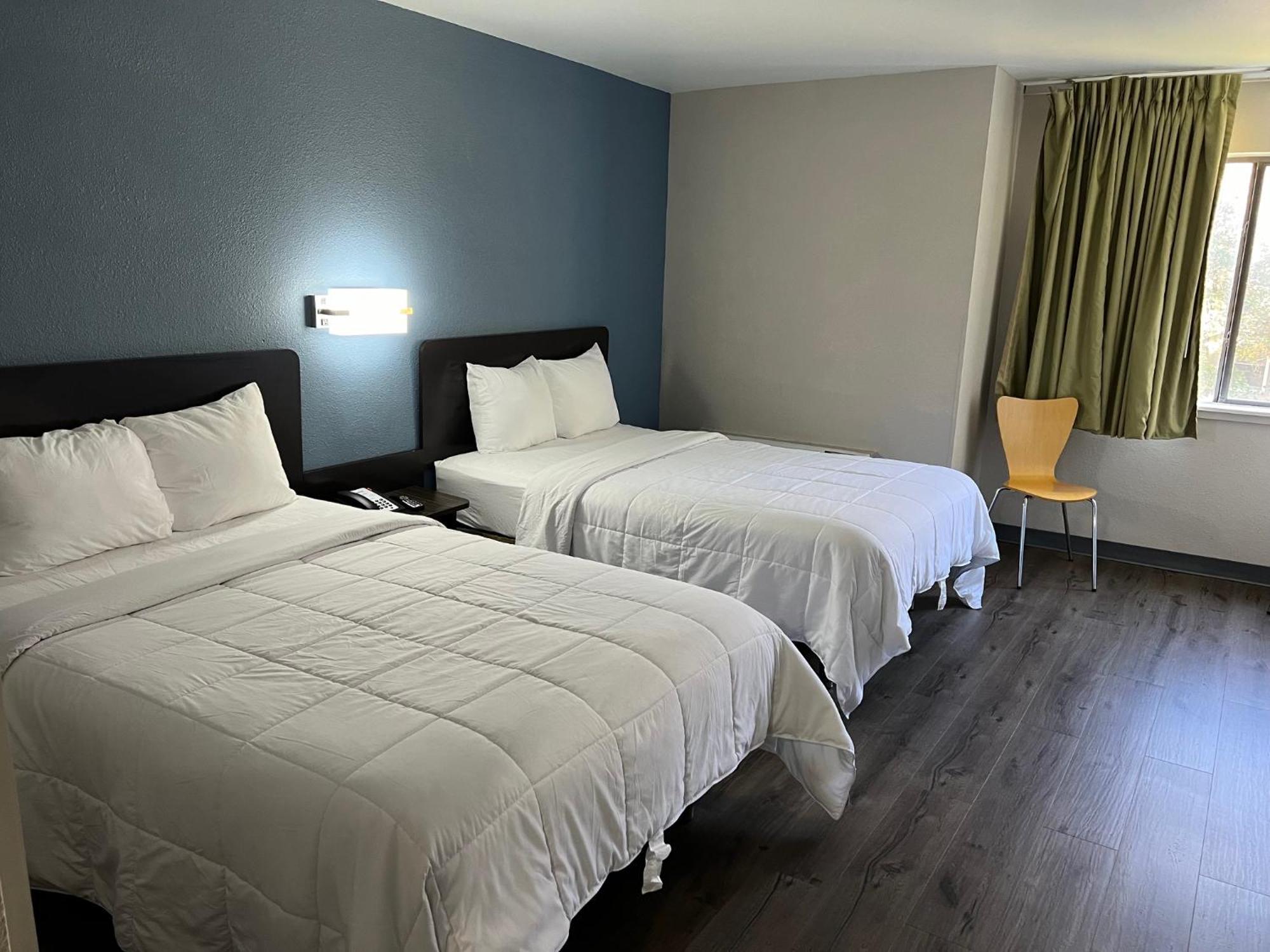 Two Double Beds - Non Smoking/Dog Friendly Room