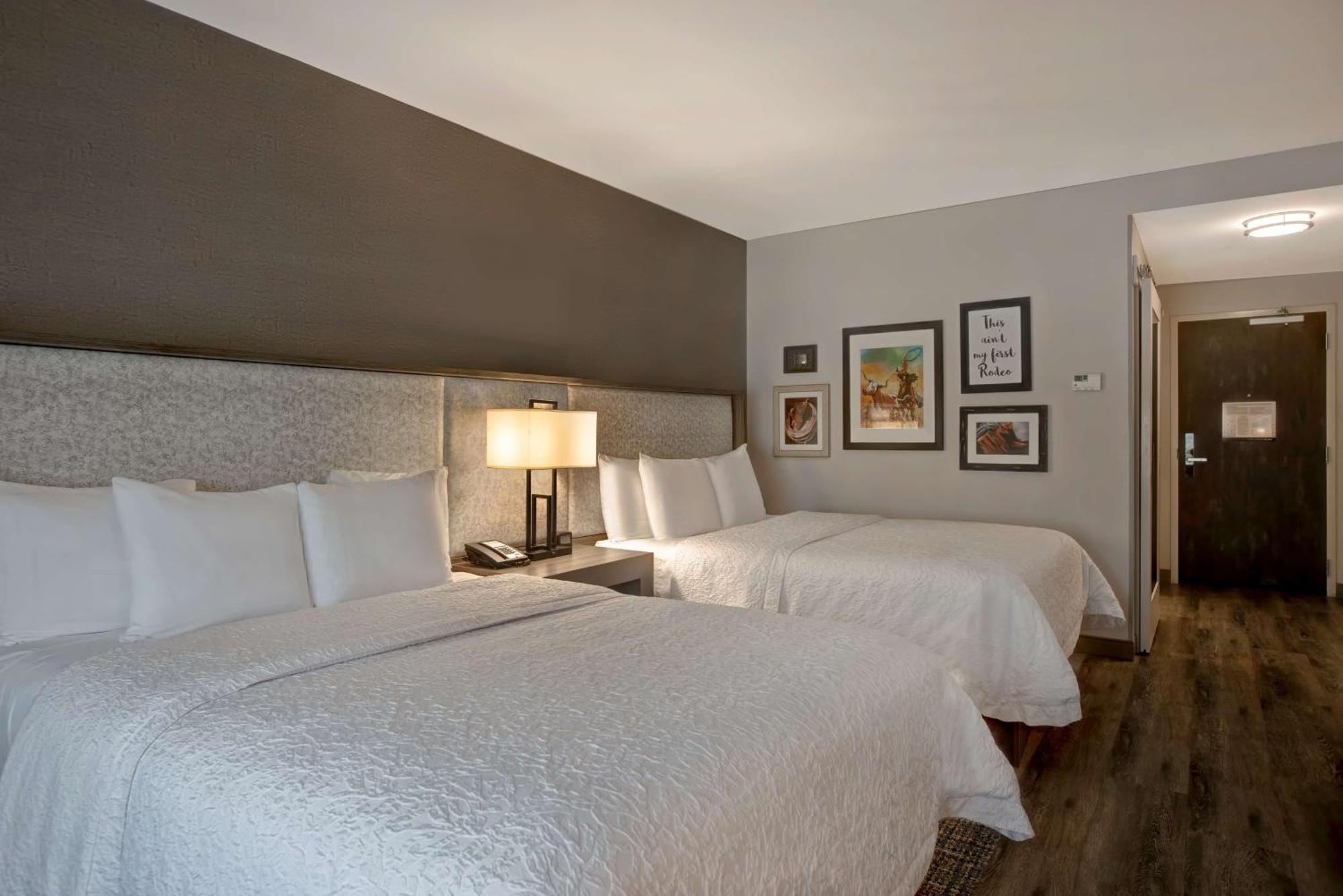 Queen Room with River View
