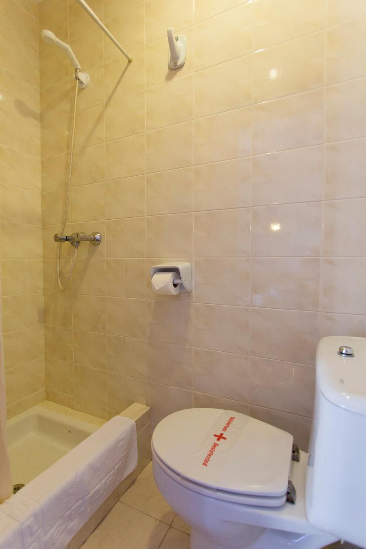 Habitación Doble con vista parcial al mar - 1 o 2 camas