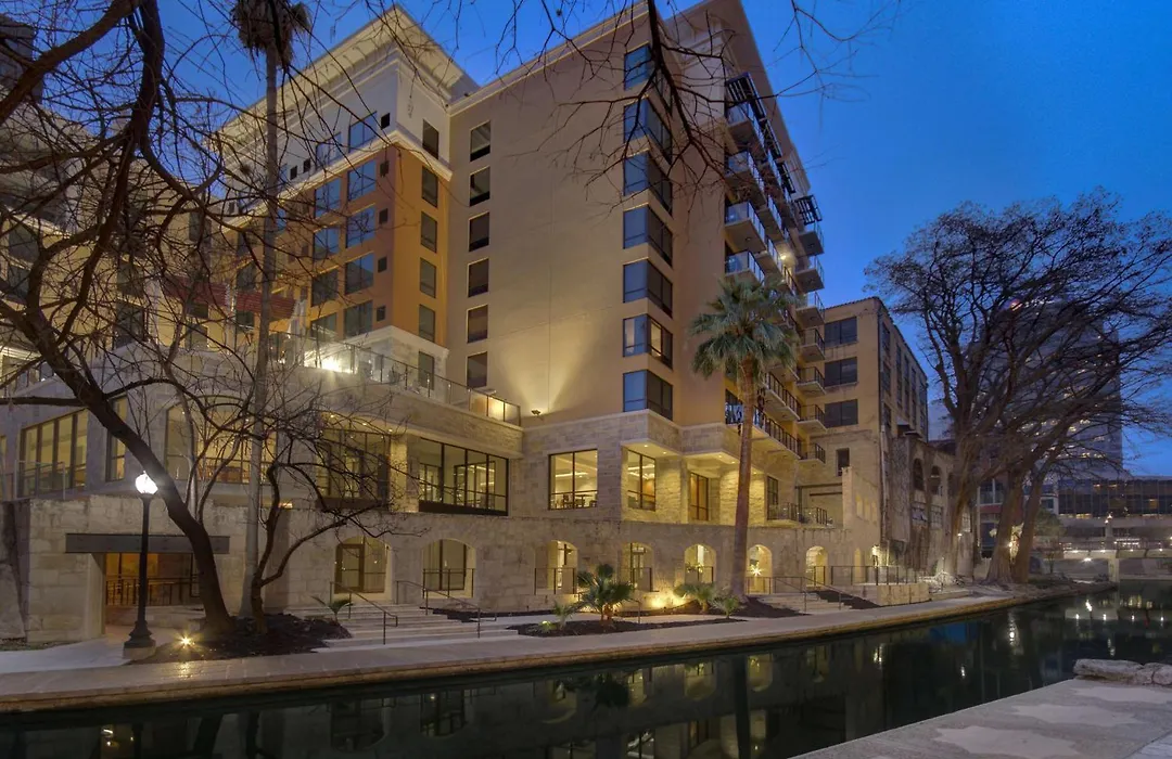 Hampton Inn & Suites On The San Antonio Riverwalk-1