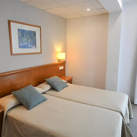 Hostal Mallorca-3