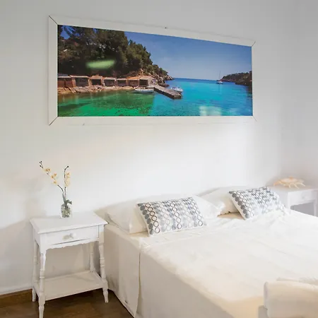 Guest House Ibiza-3